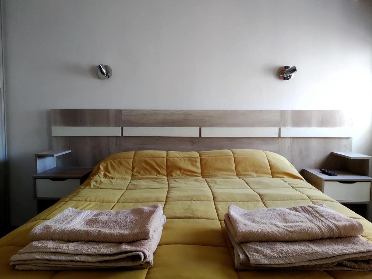 Departamento De Un Dormitorio En Centro Rosarino Rosario Luaran gambar